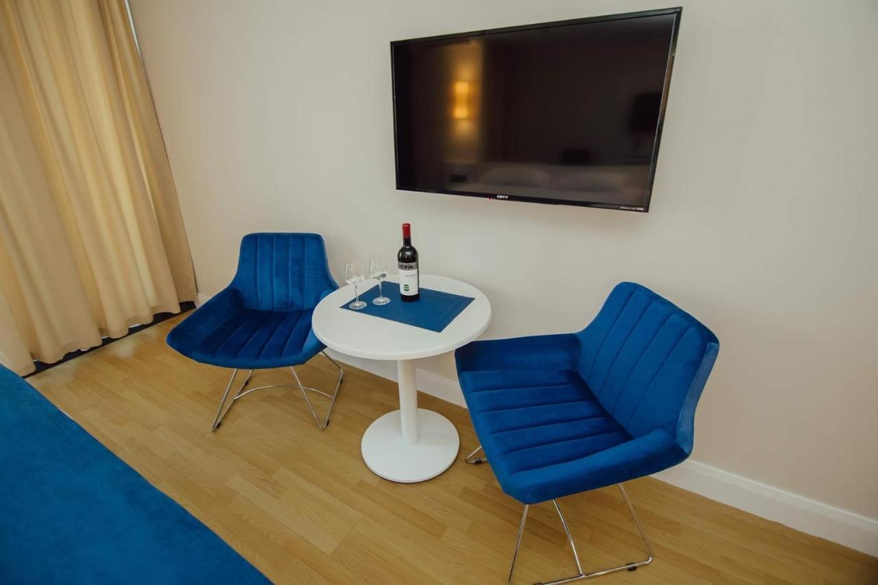 Nuage - 1St Line Sea View Apartments Батуми Екстериор снимка